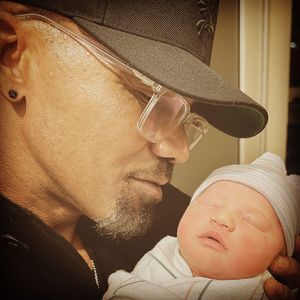 Neu-Papa Shemar Moore teilt erstes Foto mit seiner Tochter