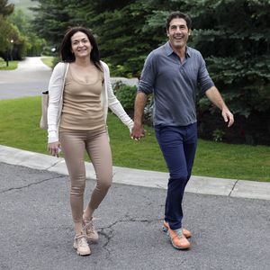 Zwei Jahre verlobt: Meta-Boss Sheryl Sandberg hat geheiratet
