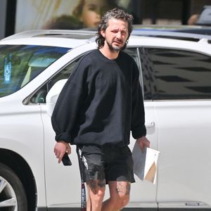 Was ist da los? Shia LaBeouf geht voll verlottert spazieren
