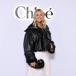 Sienna Miller strahlt kurz nach Geburt auf Fashion Week!
