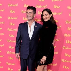 Thanksgiving im Luxus: Simon Cowells Verlobte zeigt Heim