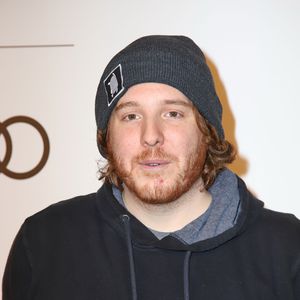 Krass verändert: YouTube-Star Unge schneidet Dreadlocks ab