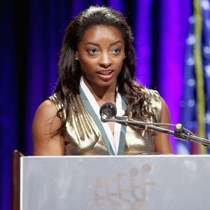 High Score! Olympia-Heldin Simone Biles tanzt an DWTS-Spitze