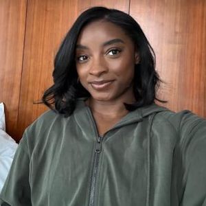 Neuer Look: Simone Biles zeigt sich mit kurzer Bob-Frisur