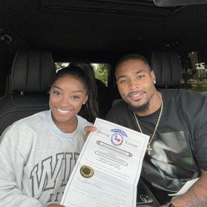 Lizenz bekommen: Simone Biles und Verlobter können heiraten!