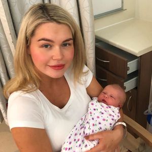 Die Tochter von UK-"Bachelor in Paradise"-Simone ist da!