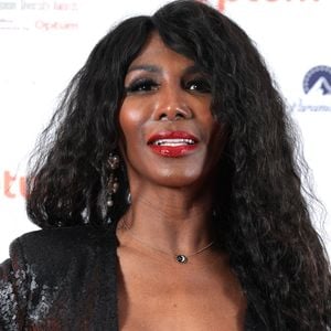 40 Jahre Liebe: Sinitta und Simon Cowells dramatische Story
