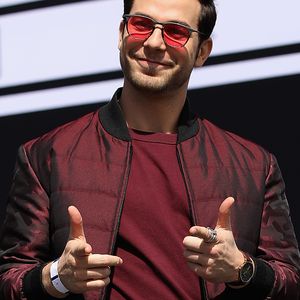 "Pitch Perfect"-Star Skylar Astin soll wieder Single sein