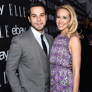 Nach zwei Jahren Ehe: "Pitch Perfect"-Stars sind getrennt