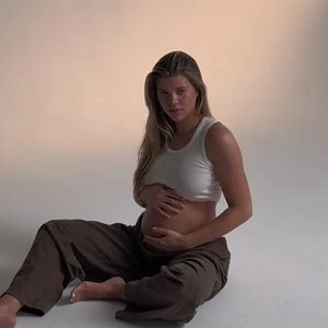 Gender Reveal: So schön freut sich Sofia Richie über Tochter