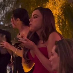 Nach Emmy-Niederlage: Sofía Vergara tröstet sich mit Burger