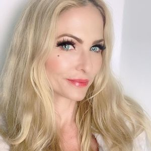 Sonya Kraus: So geht es ihr nach dem Ende der Chemotherapie