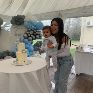 Erster Geburtstag: Sophia Grace teilt seltenes Foto mit Sohn