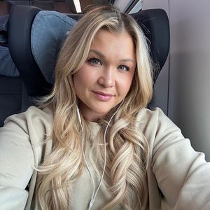 Therapeutin riet Sophia Thiel von Social-Media-Rückkehr ab