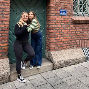 Cathy Hummels und Sophia Thiel feiern ihre Freundschaft!