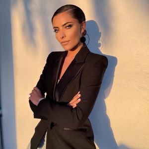 Neben Elton: Sophia Thomalla moderiert die "TV total Wok-WM"