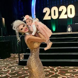 "Bestes Geschenk": Sophia Vegas ist dankbar für Tochter!