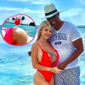 Sophia Vegas funktioniert ihren Po zur Cocktail-Theke um