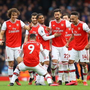 Fußballspiel abgesagt: Arsenal-Spieler unter Corona-Verdacht