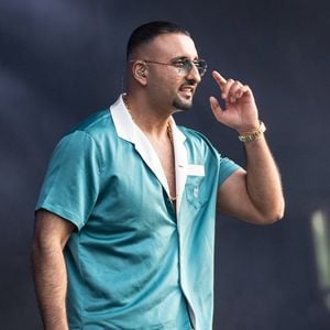 "Relativ weit gekommen": Rapper SSIO studierte 15 Jahre BWL