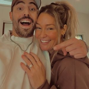 Bewegende Zeit: Erin McNaught verlobt sich mit Stace Cadet