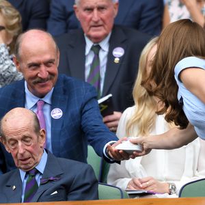 Süße Geste in Wimbledon: Kate bekommt Geschenk für Louis!