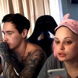 Schwangere Freundin von YouTuber stirbt während Livestream