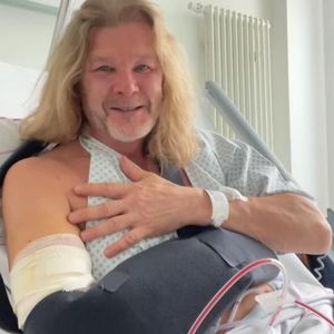 Sommerhaus-Stefan meldet sich nach heftigem Unfall zu Wort