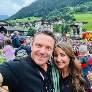 Valentinsgruß: Schießt Stefan Mross hier gegen Anna-Carina?