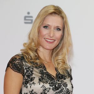 Knappe Kiste: Stefanie Hertel gewinnt "Schlag den Star"