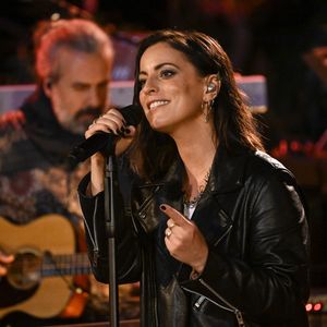 Erinnerung an Papa: Steffi Kloß weint bei "Sing meinen Song"