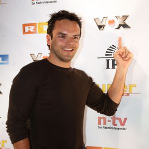 Erleichterung: Steffen Henssler wechselt nur den Sender!