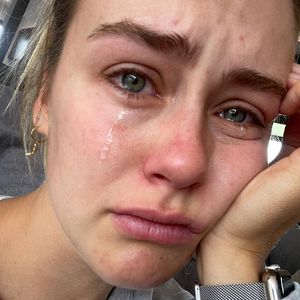 Feiertage ohne die Familie: Steph Smith bricht in Tränen aus