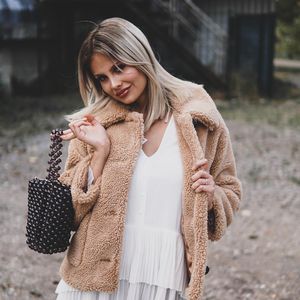 Wie kommt Stephie Schmitz' erstes YouTube-Video im Netz an?