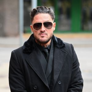 Verliebt nach dem Knast: Zeigt Stephen Bear hier seine Neue?