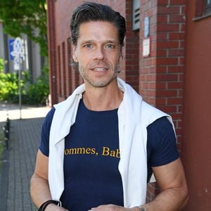 Stephen Dürr freut sich auf Nacktbaden im Dschungelcamp