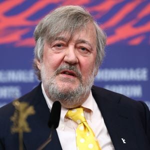 Wie Alkohol und Kokain Stephen Fry fast das Leben raubten