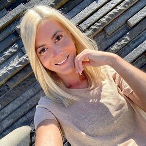 "Meinung vertreten": Ist Bachelor-Stephie die Staffelzicke?