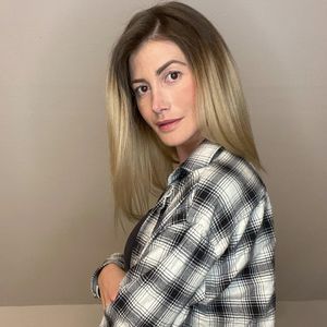 Stephie Stark immer wieder mit Bachelor-Korb konfrontiert!