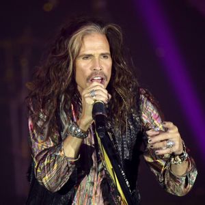 Stimmbandverletzung: Steven Tyler verschiebt Aerosmith-Tour