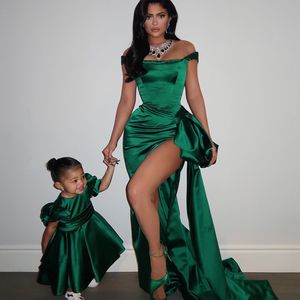 Luxus pur: So glamourös war die Kardashian-Christmas-Party!