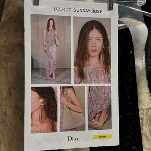 Sunday Rose Kidman Urban (17) flasht mit Laufsteg-Comeback