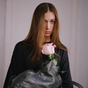 Nun also doch: Sunday Rose folgt Papa Keith Urban wieder