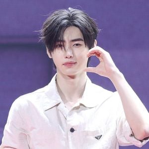 K-Pop-Star Sunghoon wird Olympia-Fackelträger in Italien