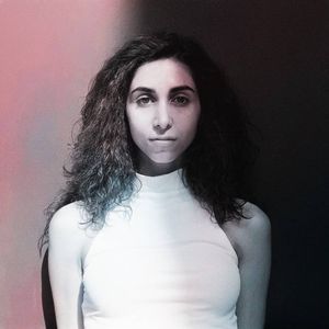 AWZ-Star Suri Abbassi ist Opfer fieser Netz-Kommentare!