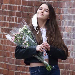 Eis und Blumen: So feiert Suri Cruise ihren 15. Geburtstag