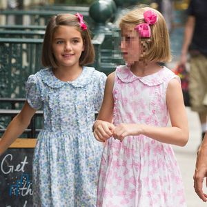 Keine bockige Göre mehr! Suri Cruise ist eine fröhliche Lady