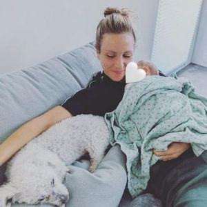 Süß: DFB-Star Svenja Huth teilt erstes Bild mit ihrem Baby