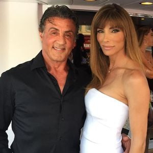 25 Jahre Ehe: Sylvester Stallone schwärmt von seiner Frau