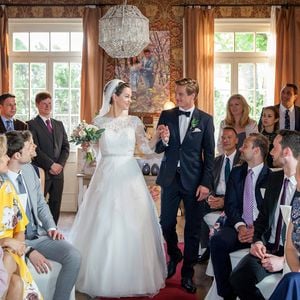 Happy End: Christin alias Tina heiratet in "Sturm der Liebe"